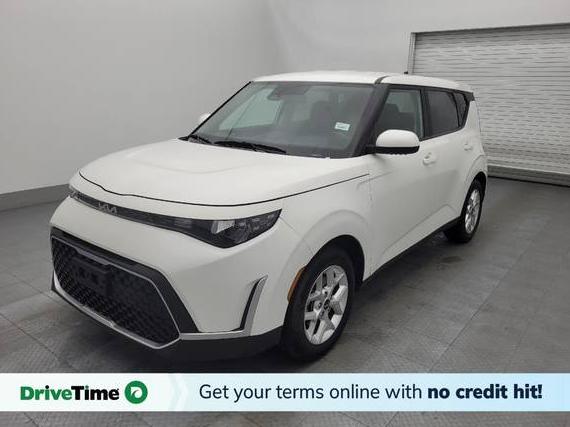 KIA SOUL 2023 KNDJ23AU3P7863037 image