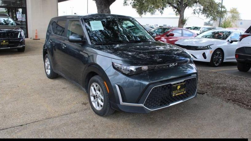 KIA SOUL 2023 KNDJ23AU9P7888427 image