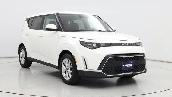 KIA SOUL 2023 KNDJ23AU0P7842498 image
