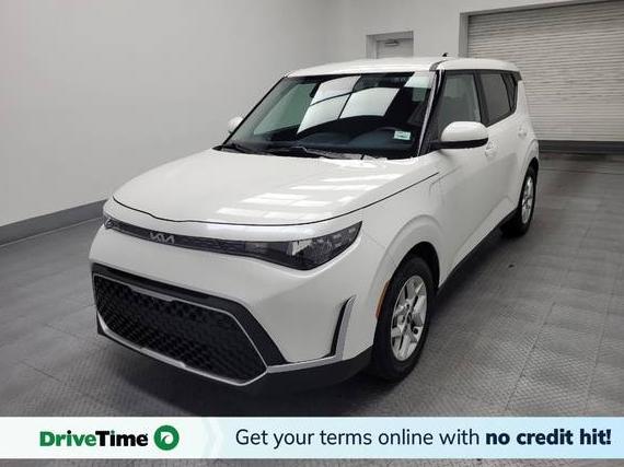 KIA SOUL 2023 KNDJ23AU8P7880898 image