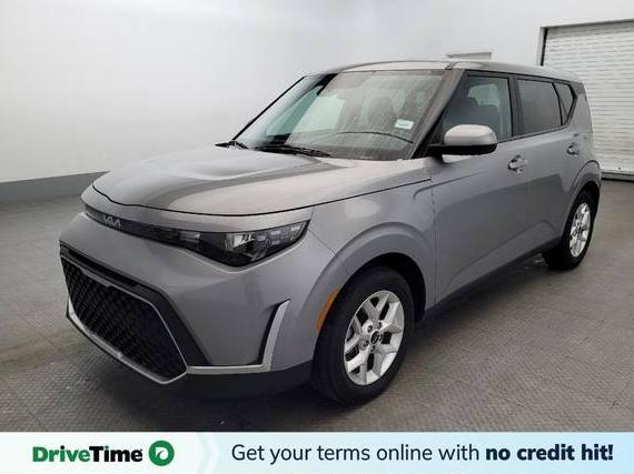 KIA SOUL 2023 KNDJ23AU4P7869798 image