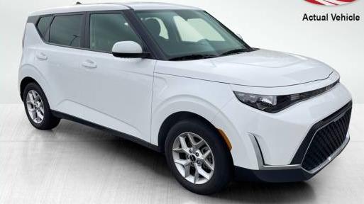 KIA SOUL 2023 KNDJ23AU3P7858033 image