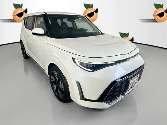 KIA SOUL 2023 KNDJ53AU7P7869950 image