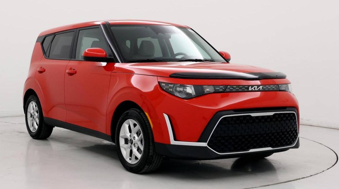 KIA SOUL 2023 KNDJ23AU3P7189357 image