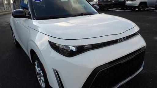 KIA SOUL 2023 KNDJ23AU1P7209976 image