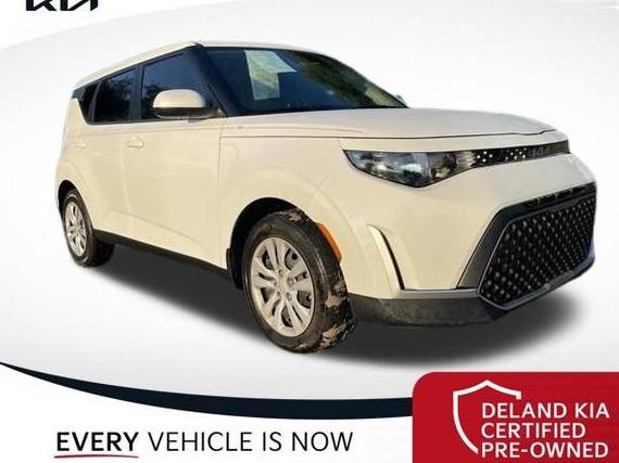 KIA SOUL 2023 KNDJ23AU2P7215172 image