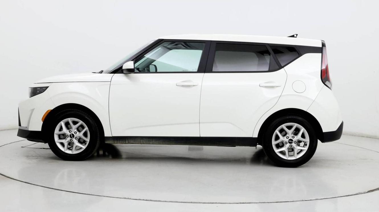 KIA SOUL 2023 KNDJ23AU9P7881316 image