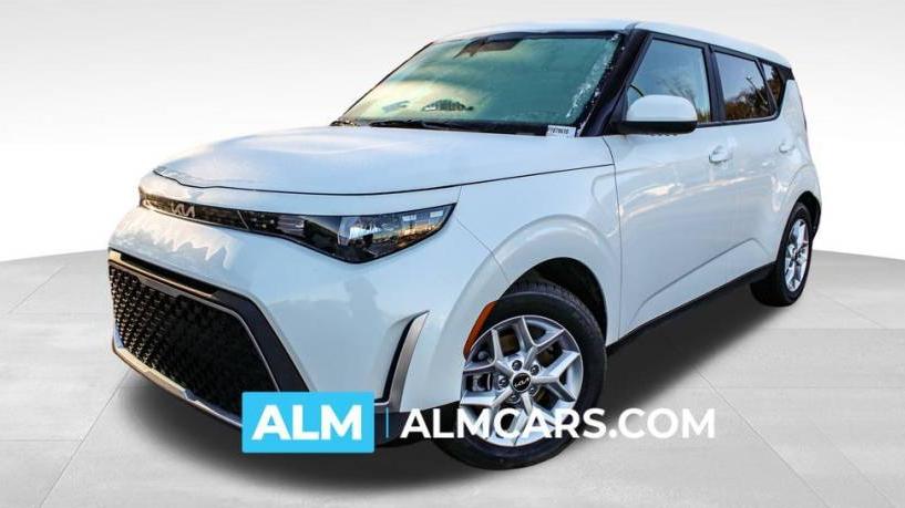 KIA SOUL 2023 KNDJ23AUXP7879610 image