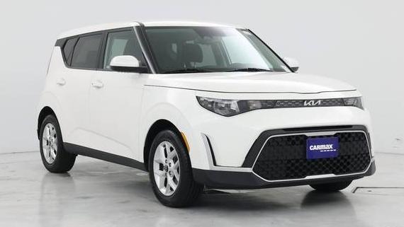 KIA SOUL 2023 KNDJ23AU1P7838783 image