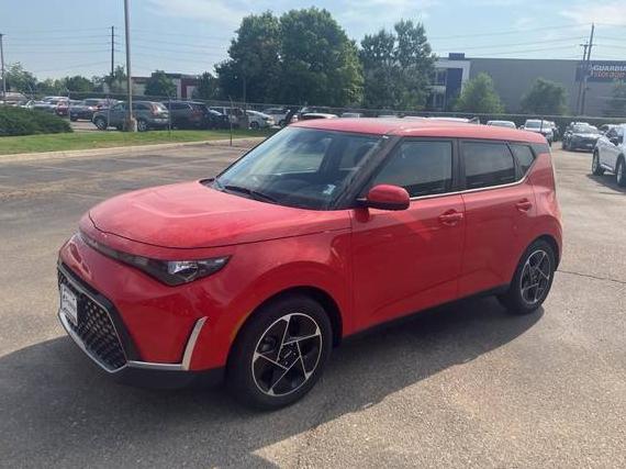 KIA SOUL 2023 KNDJ33AU5P7215664 image