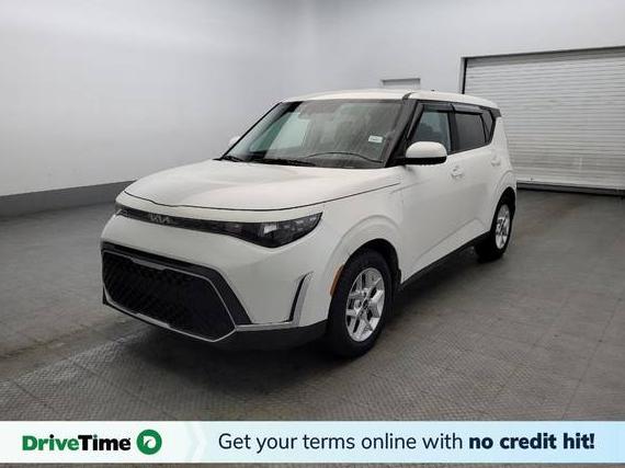 KIA SOUL 2023 KNDJ23AU8P7216391 image