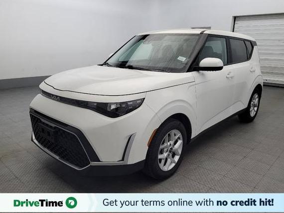 KIA SOUL 2023 KNDJ23AUXP7211788 image