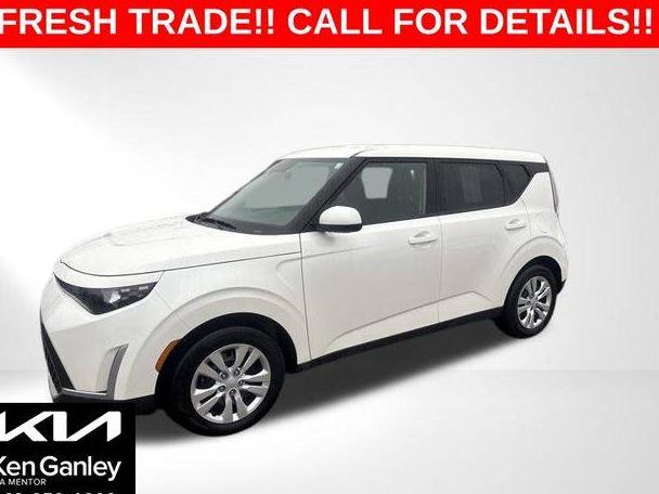 KIA SOUL 2023 KNDJ23AU8P7838358 image