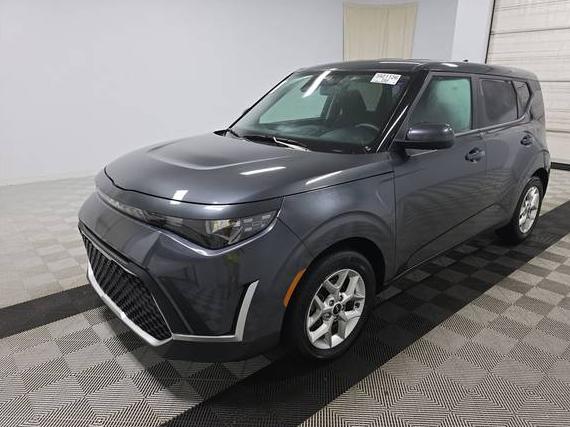 KIA SOUL 2023 KNDJ23AU4P7879263 image