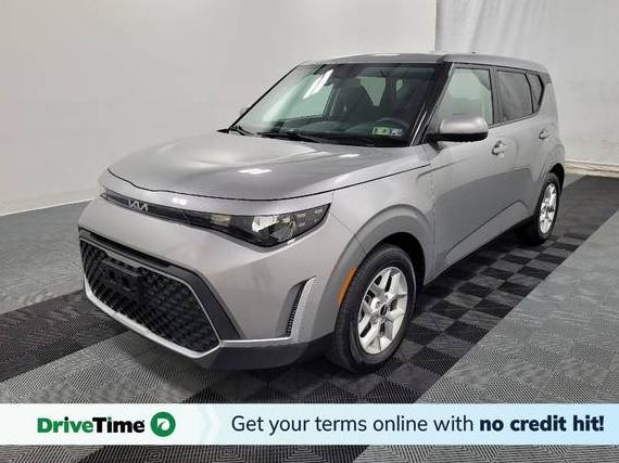 KIA SOUL 2023 KNDJ23AU2P7896207 image