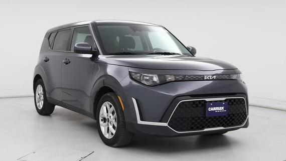 KIA SOUL 2023 KNDJ23AU8P7218108 image