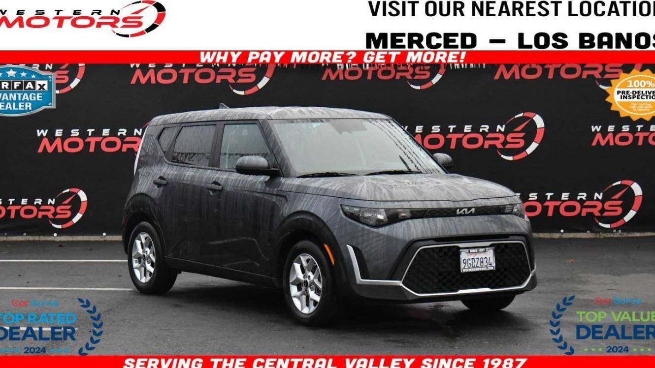 KIA SOUL 2023 KNDJ23AU2P7881268 image