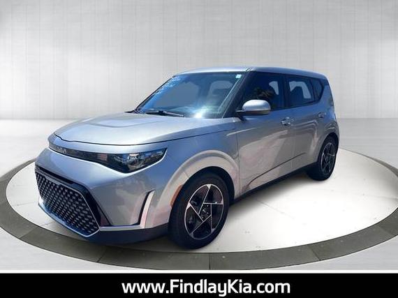 KIA SOUL 2023 KNDJ33AU0P7187790 image