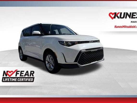 KIA SOUL 2023 KNDJ23AUXP7877727 image