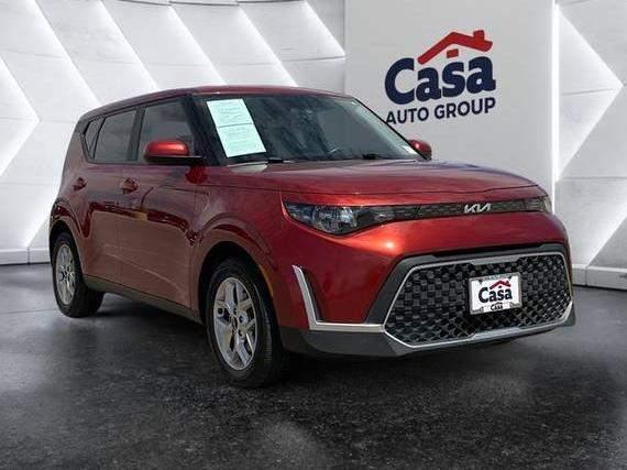 KIA SOUL 2023 KNDJ23AU4P7889937 image