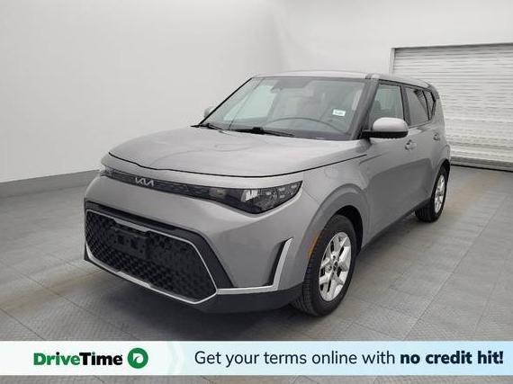KIA SOUL 2023 KNDJ23AU1P7858239 image