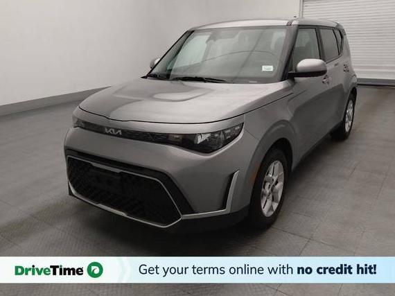 KIA SOUL 2023 KNDJ23AU4P7883037 image