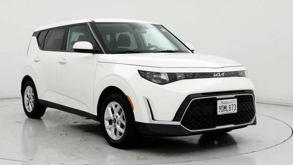 KIA SOUL 2023 KNDJ23AU9P7850180 image