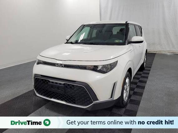 KIA SOUL 2023 KNDJ23AU8P7843737 image