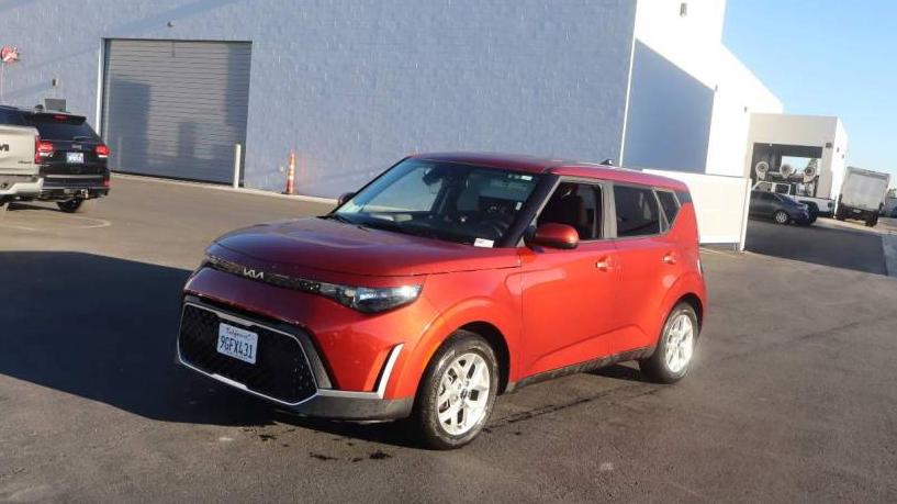 KIA SOUL 2023 KNDJ23AUXP7880871 image