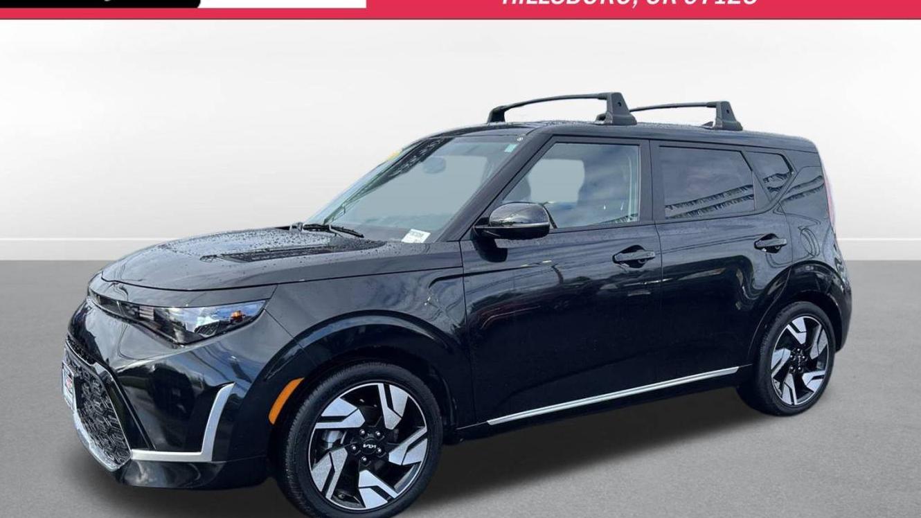 KIA SOUL 2023 KNDJ53AUXP7873359 image