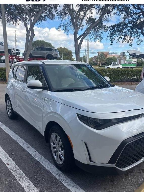 KIA SOUL 2023 KNDJ23AU3P7857352 image KIA SOUL 2023 KNDJ23AU3P7857352 image