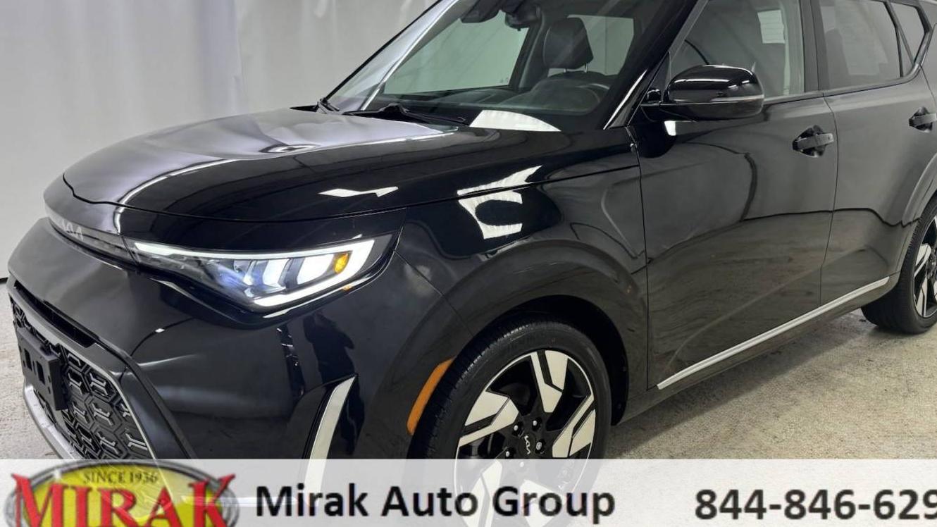 KIA SOUL 2023 KNDJ53AU9P7860490 image