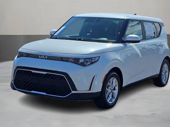 KIA SOUL 2023 KNDJ23AU7P7877362 image