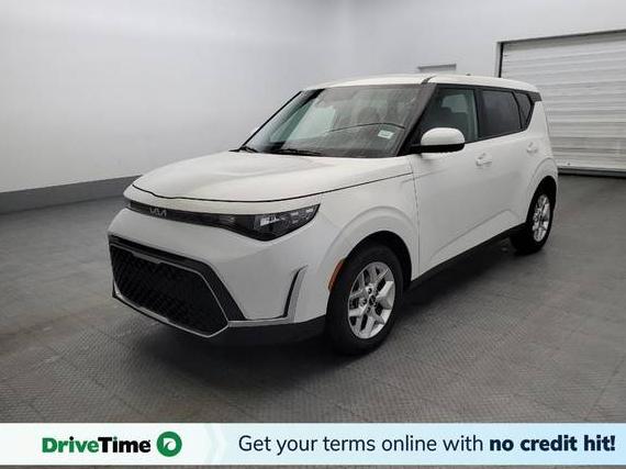 KIA SOUL 2023 KNDJ23AU4P7875956 image