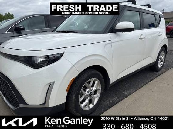 KIA SOUL 2023 KNDJ23AU5P7854985 image