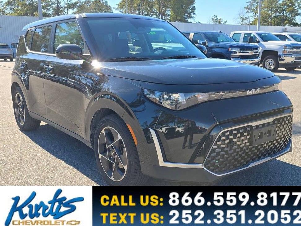 KIA SOUL 2023 KNDJ33AU3P7845280 image