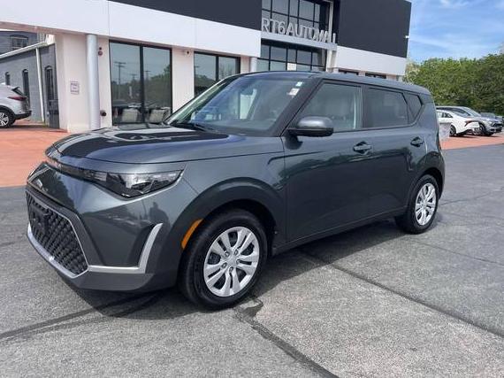 KIA SOUL 2023 KNDJ23AU0P7207510 image
