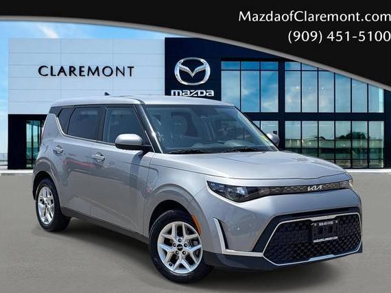 KIA SOUL 2023 KNDJ23AU6P7885033 image