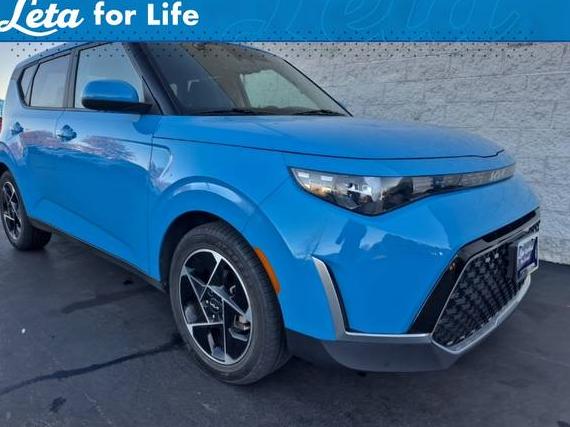 KIA SOUL 2023 KNDJ33AU6P7192668 image