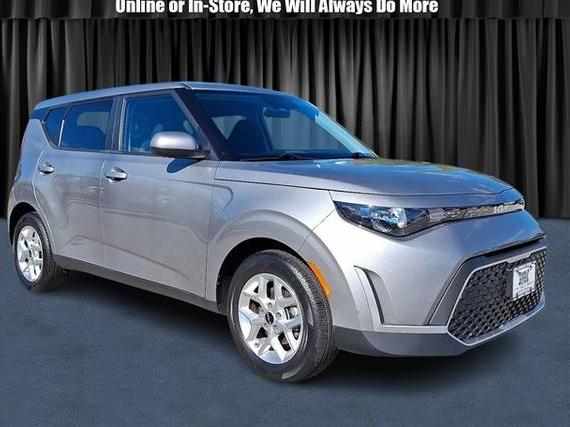 KIA SOUL 2023 KNDJ23AU6P7875070 image KIA SOUL 2023 KNDJ23AU6P7875070 image