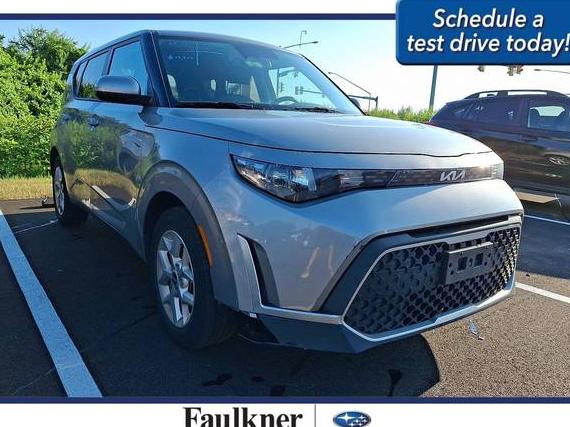 KIA SOUL 2023 KNDJ23AUXP7885374 image