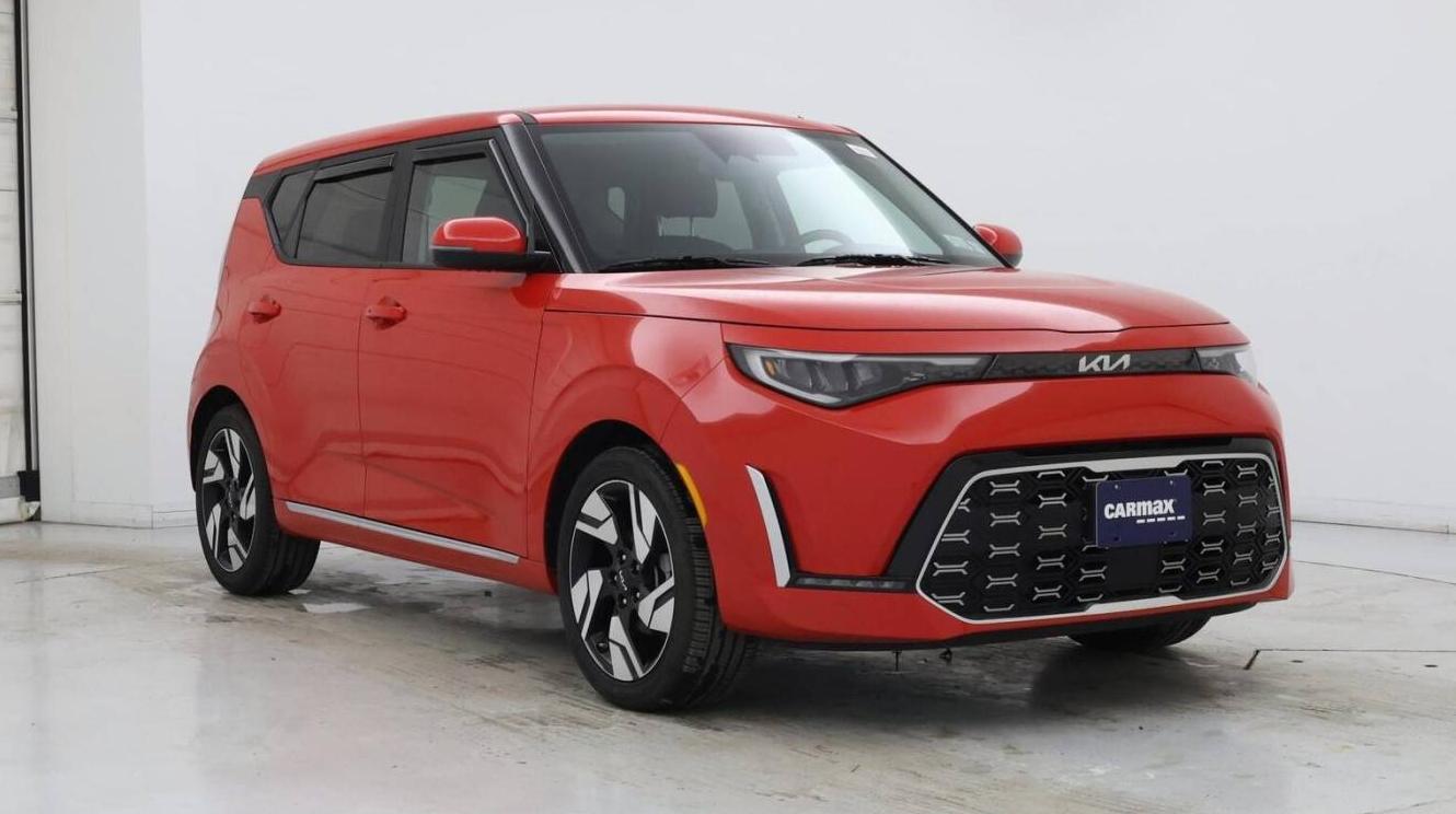 KIA SOUL 2023 KNDJ53AU1P7212688 image