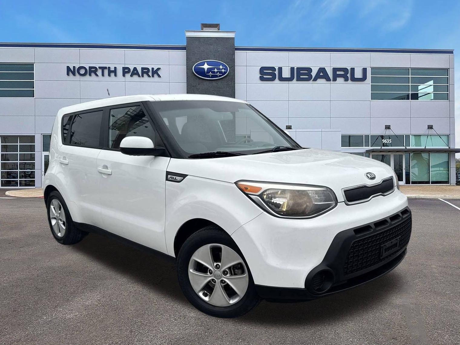 KIA SOUL 2016 KNDJN2A24G7251283 image