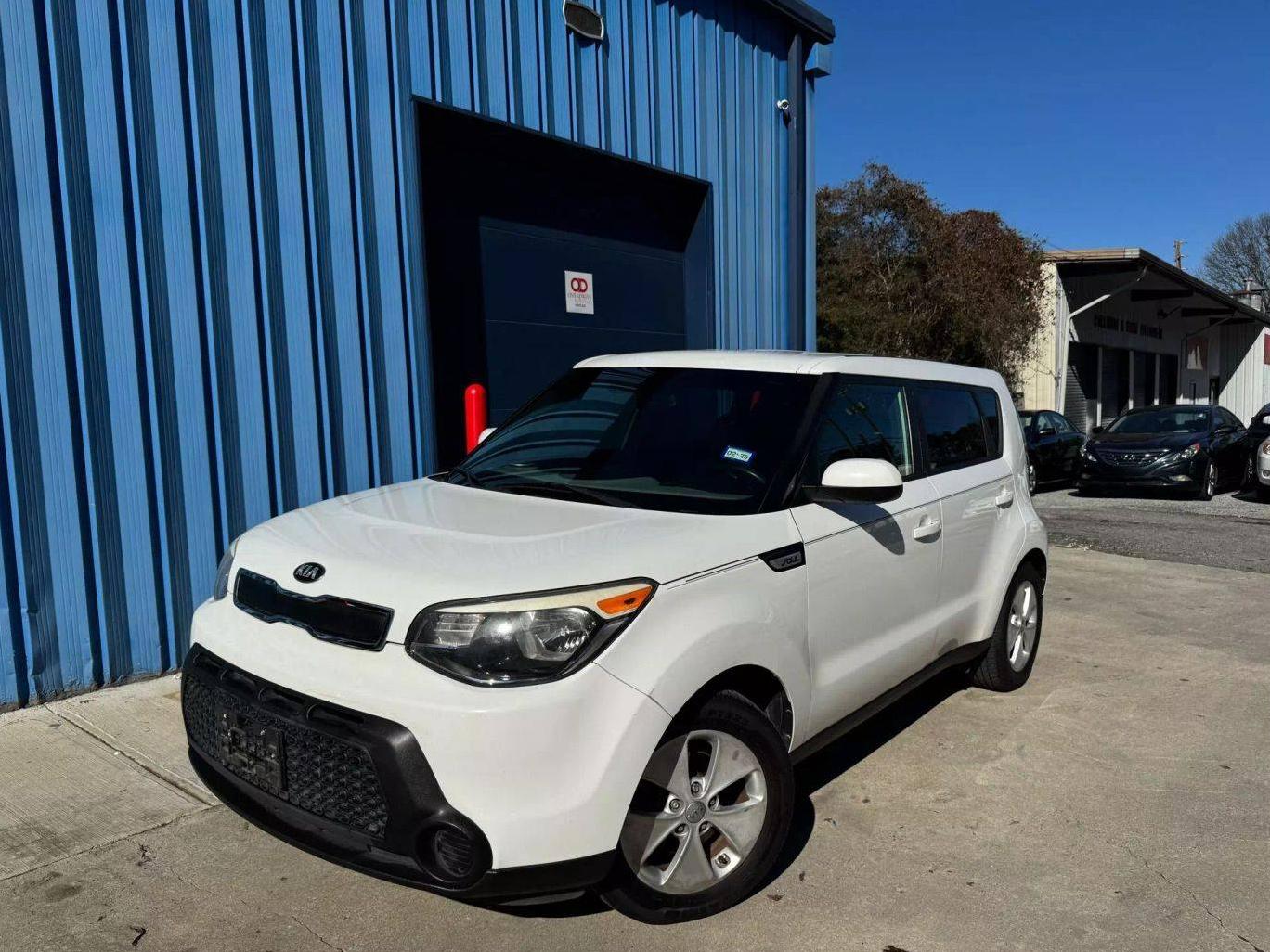 KIA SOUL 2016 KNDJN2A28G7361849 image