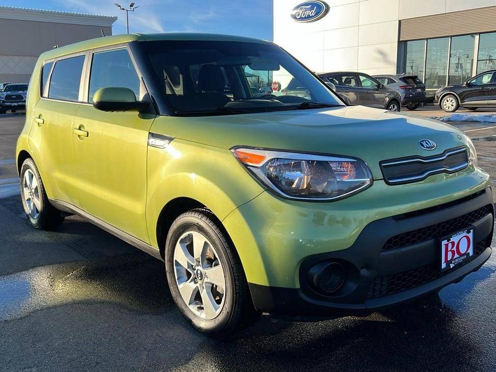 KIA SOUL 2019 KNDJN2A23K7912617 image