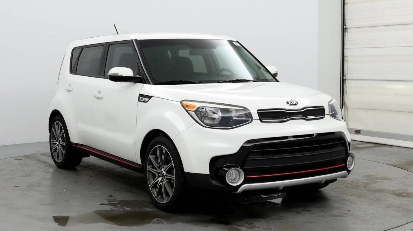 KIA SOUL 2018 KNDJX3AAXJ7898950 image