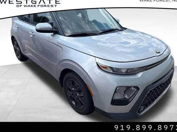 KIA SOUL 2021 KNDJ33AU0M7738411 image