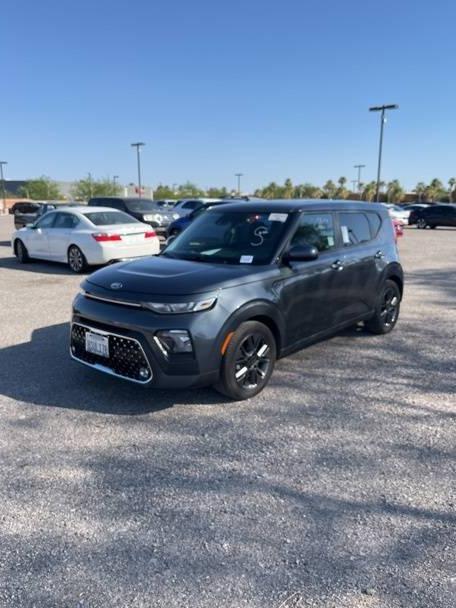 KIA SOUL 2021 KNDJ33AU7M7743668 image