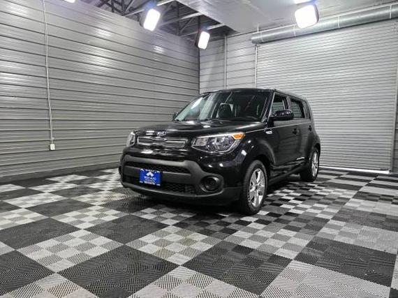 KIA SOUL 2017 KNDJN2A22H7431685 image