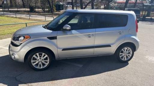 KIA SOUL 2012 KNDJT2A65C7374903 image